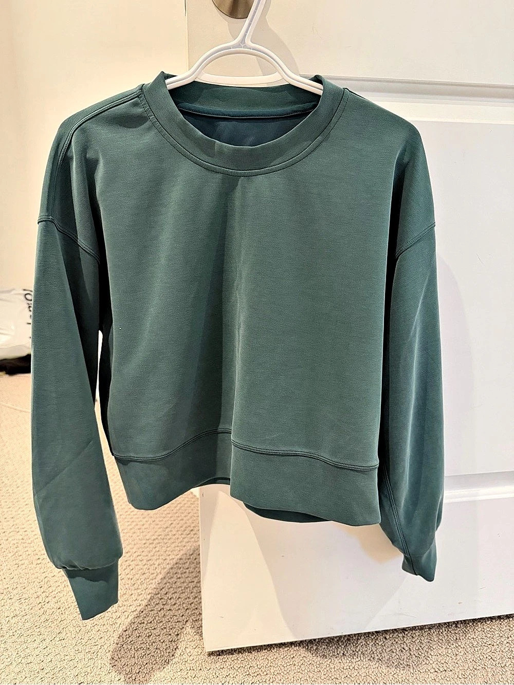 lululemon Softstreme Perfectly Oversized Cropped Crew Green
